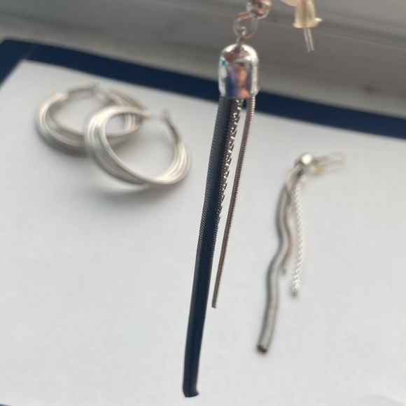 Silver Swirl Pattern Earrings - Picture 5 of 7